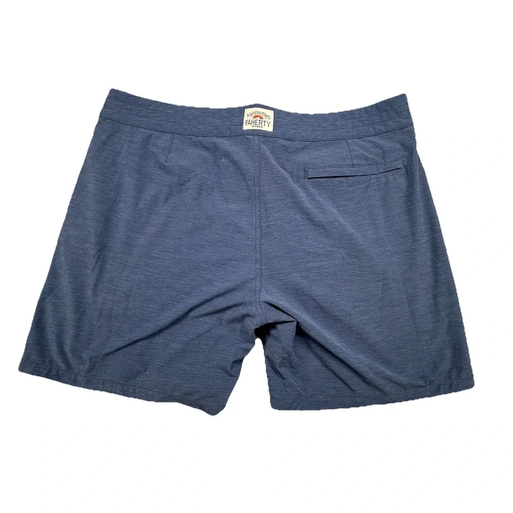 Faherty Surf Board Shorts Mens 38‎ Blue Stripe Trim Swim Wear Beach Casual 7